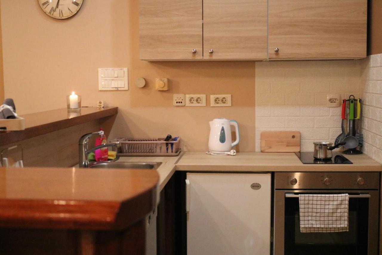 Guest House Studio Apartman Marina - With Jacuzzi, Free Parking, Pet Friendly Karlovac Exteriér fotografie