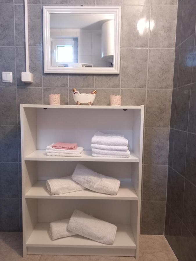 Guest House Studio Apartman Marina - With Jacuzzi, Free Parking, Pet Friendly Karlovac Exteriér fotografie